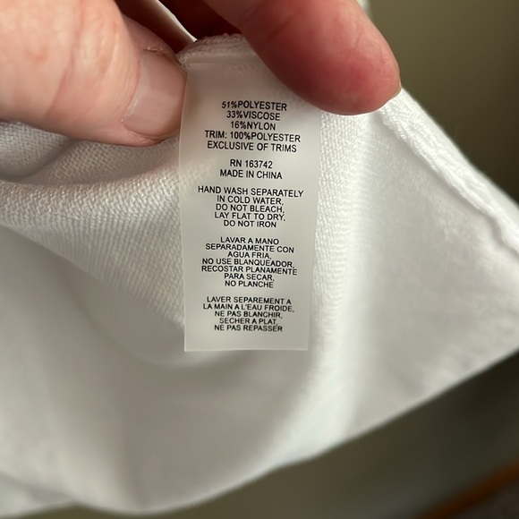 EXCELLENT CONDITION MILANO WHITE CARDIGAN WITH LACE/PEARL SLEEVES SIZE XL - Picture 6 of 8